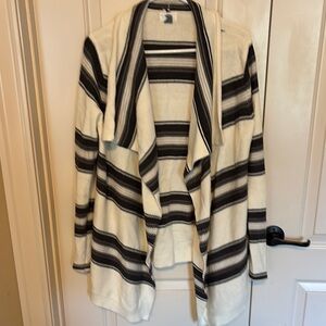 Old Navy Black and White Striped Cardigan